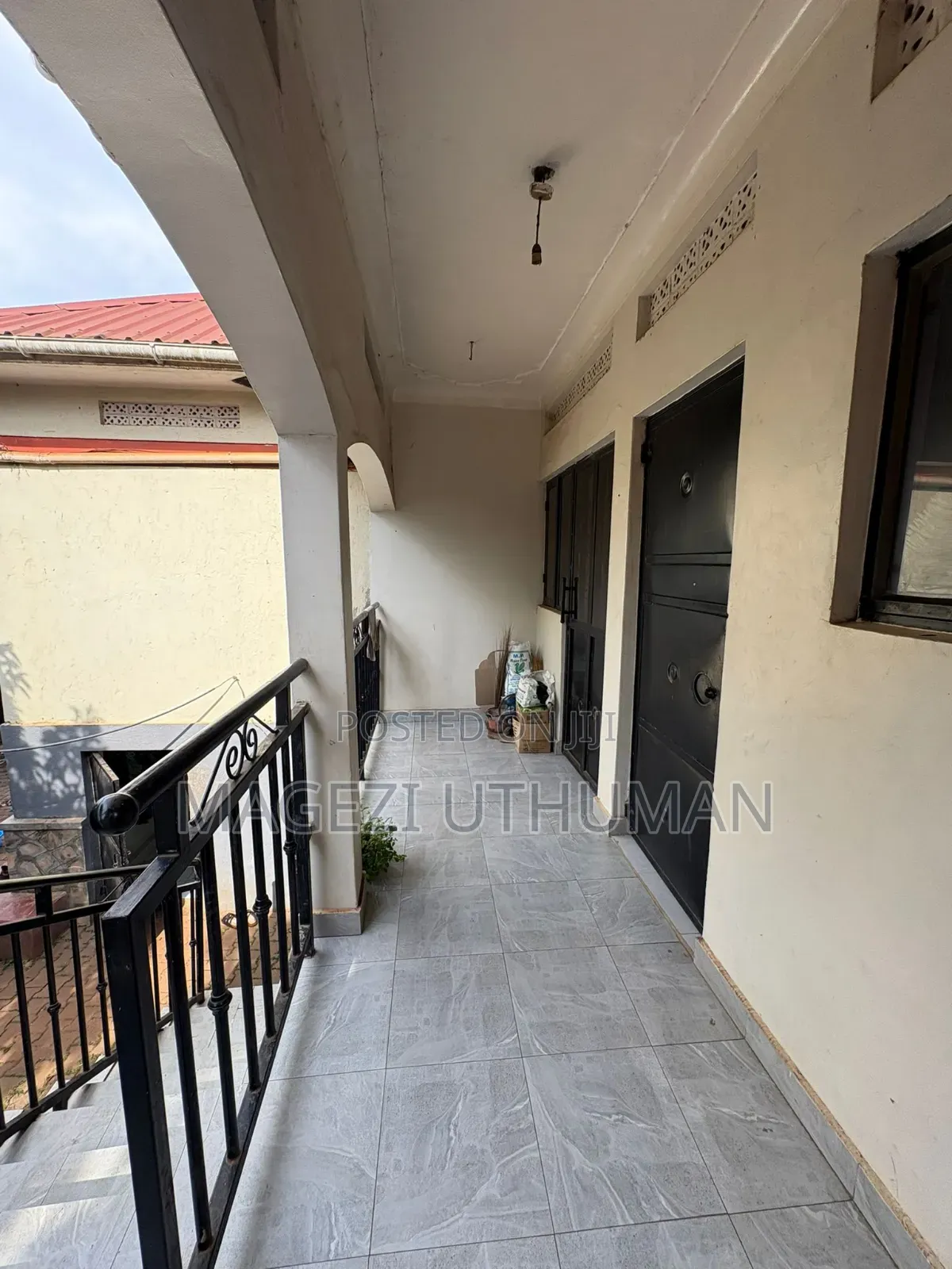 Furnished 2bdrm House in Central Division for sale