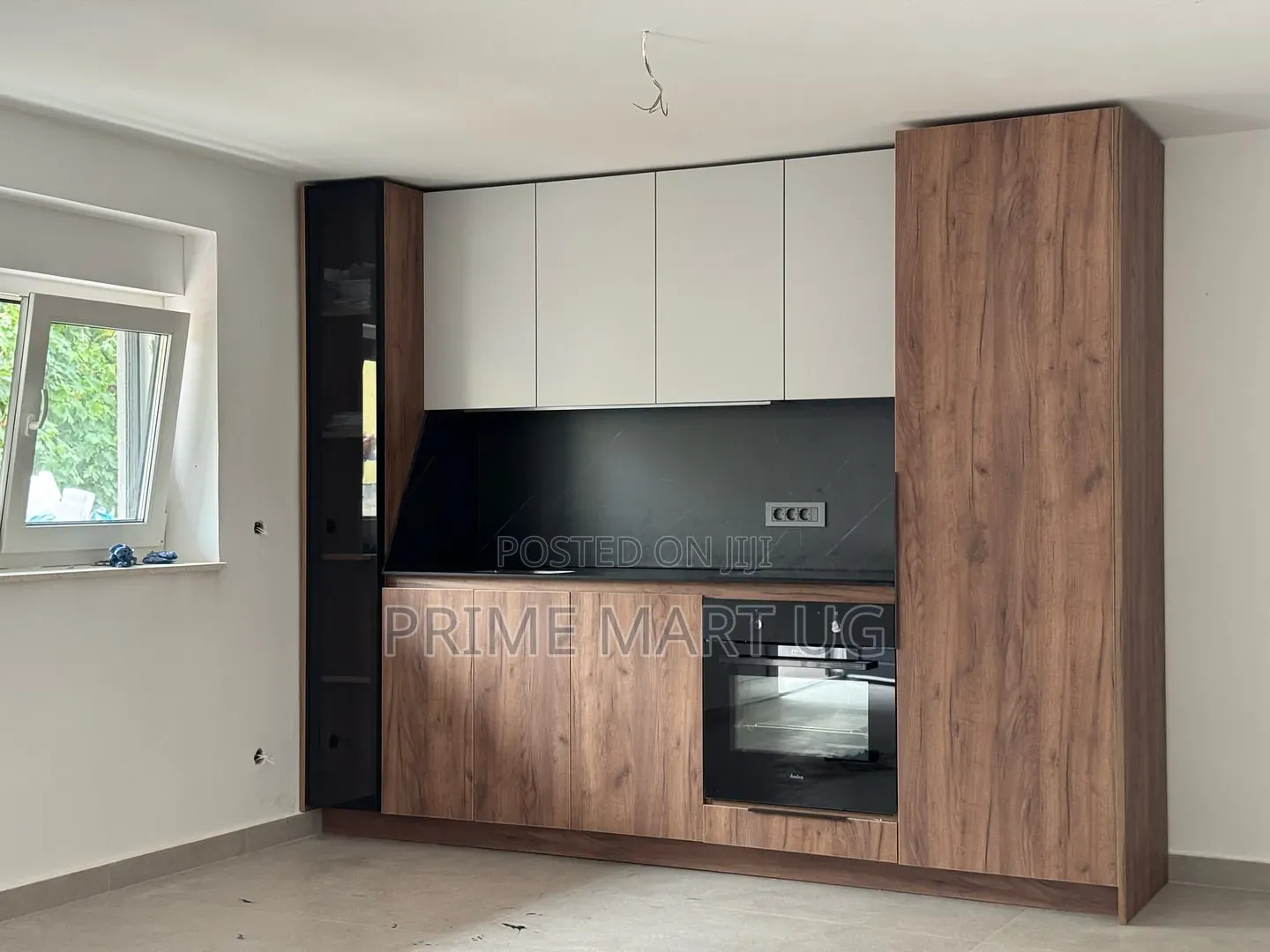 Modern and Elegant Kitchen Cabinets Brand New
