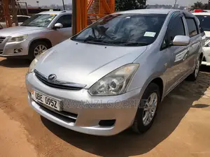 Toyota Wish 2007 Silver