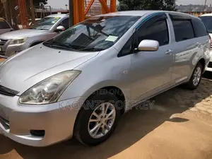 Toyota Wish 2007 Silver