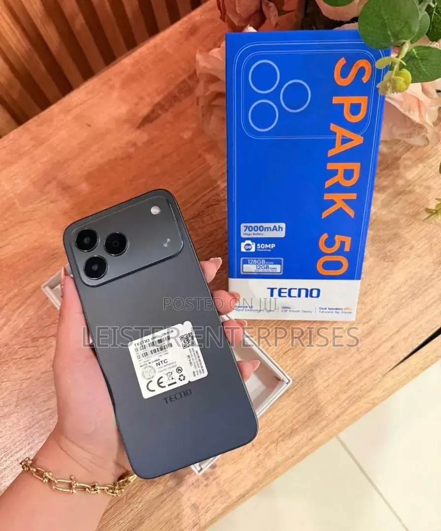 New Tecno Spark 50 128 GB Black