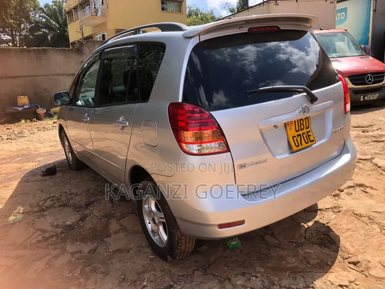 Toyota Corolla Spacio 2000 Silver