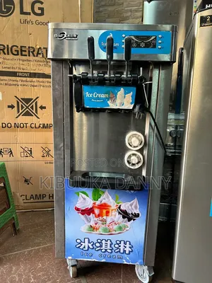 Ice Cream Merchine