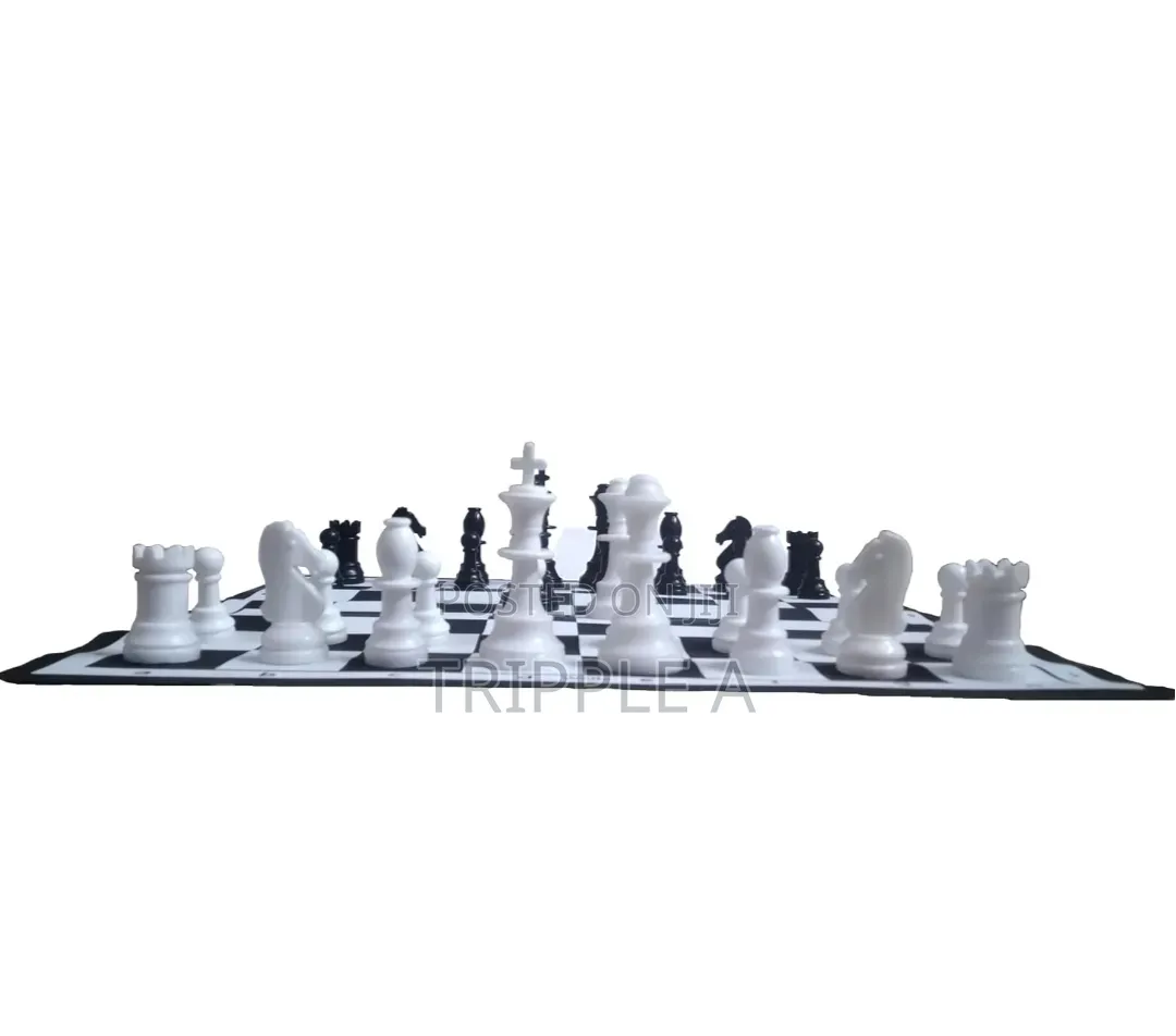 Portable Roll Up Chess Set With Plastic Pieces