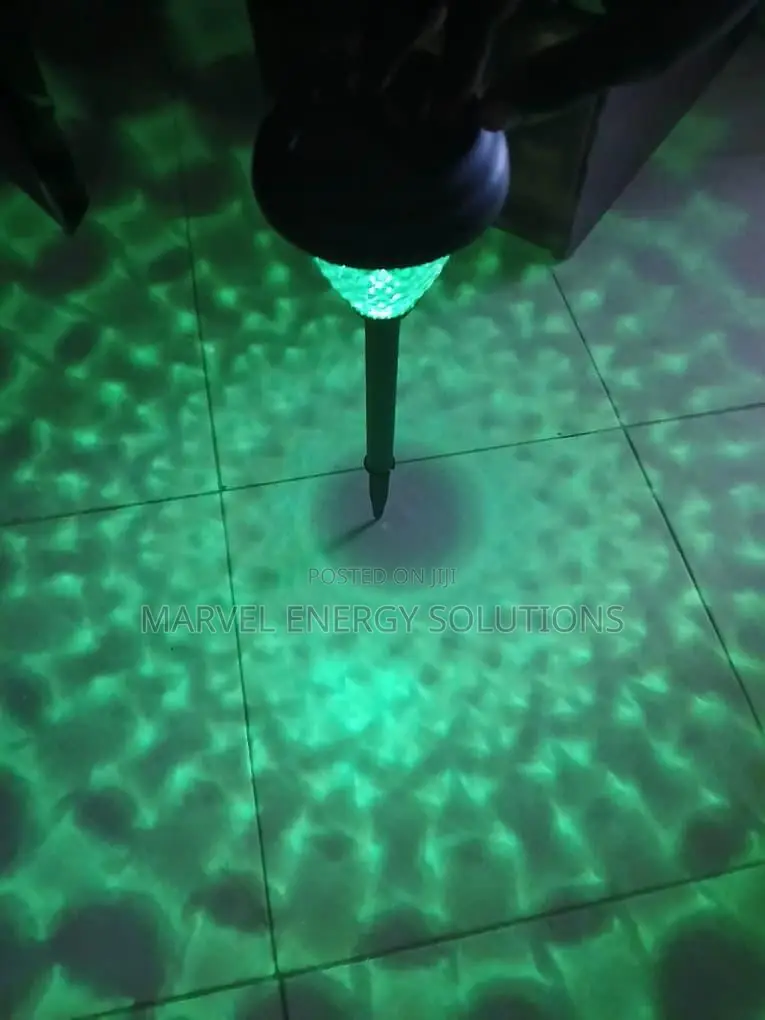 Solar Garden Pathway / Outdoor Waterproof Lamp