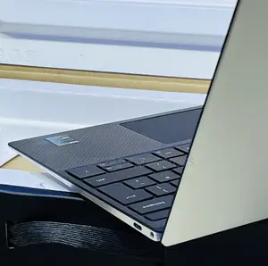 New Laptop Dell XPS 13 9310 16GB Intel Core i7 SSD 512GB