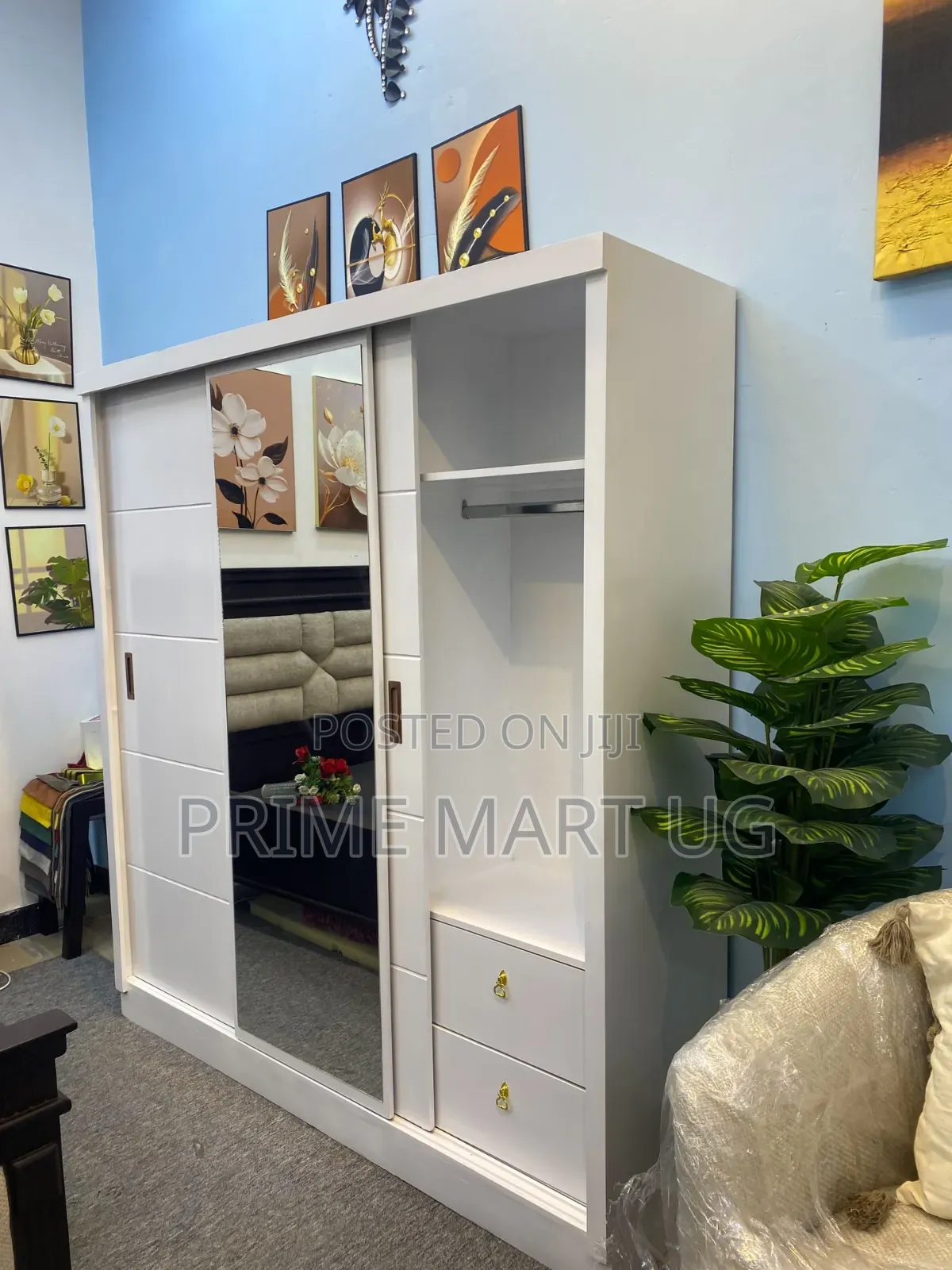 Wardrobe/Wardrobes/Bedroom Wardrobe/Closet/Wardrobez 010