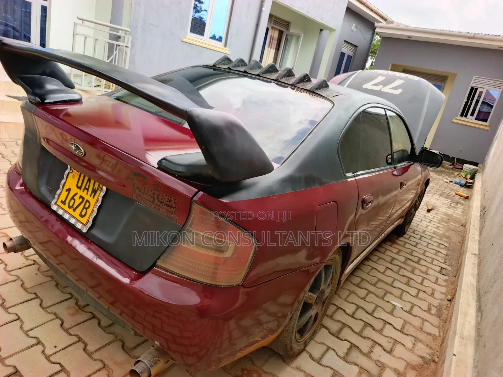 Subaru Legacy 2.5 2005 Red