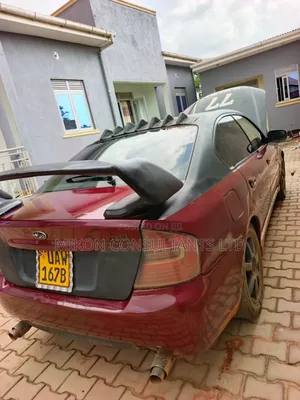 Subaru Legacy 2.5 2005 Red