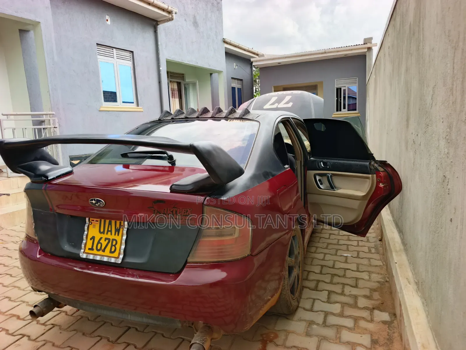 Subaru Legacy 2.5 2005 Red