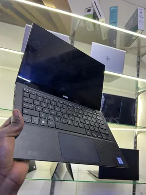 New Laptop Dell XPS 13 8GB Intel Core i7 SSD 256GB