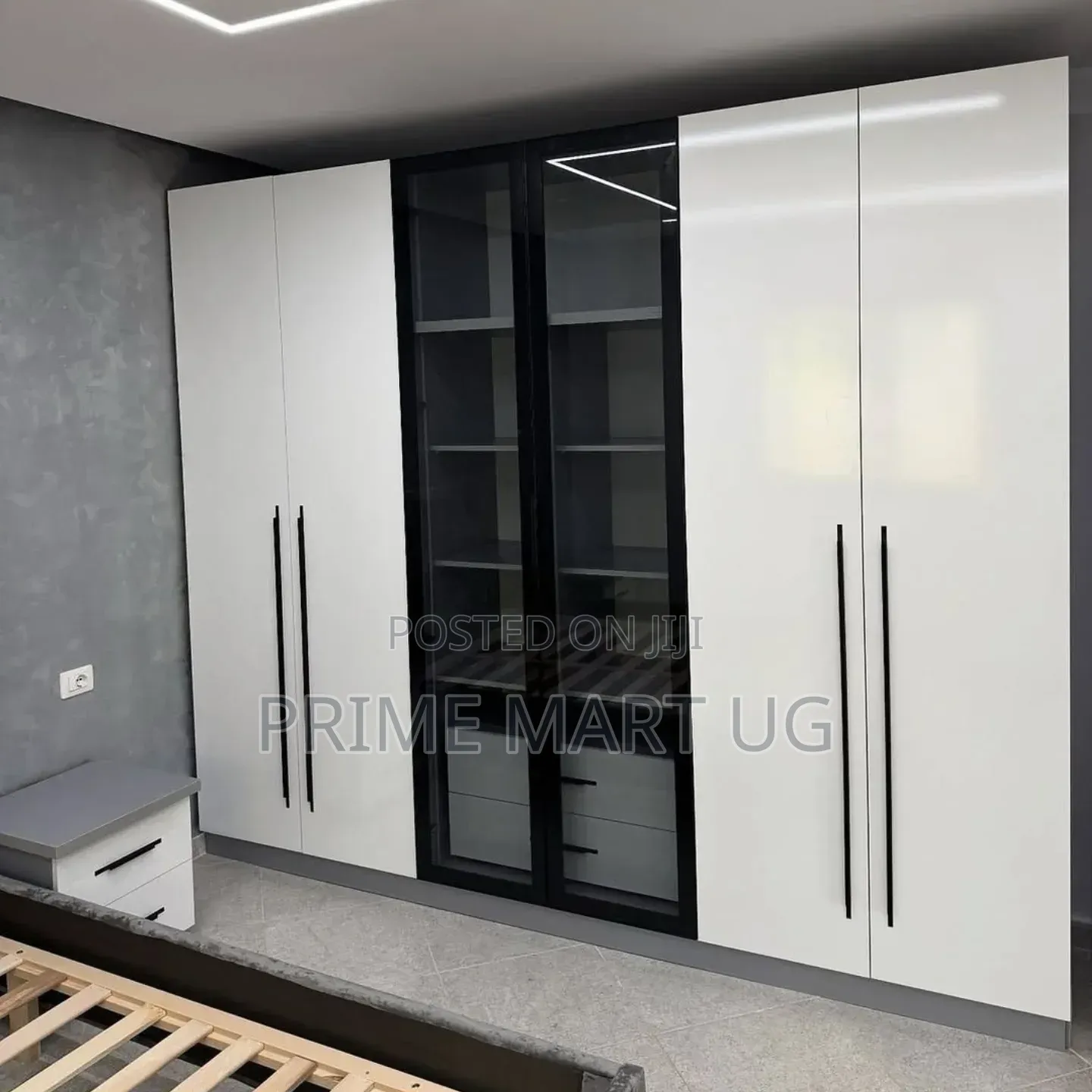Wardrobe/Wardrobes/Bedroom Wardrobe/Closet/Wardrobez 013