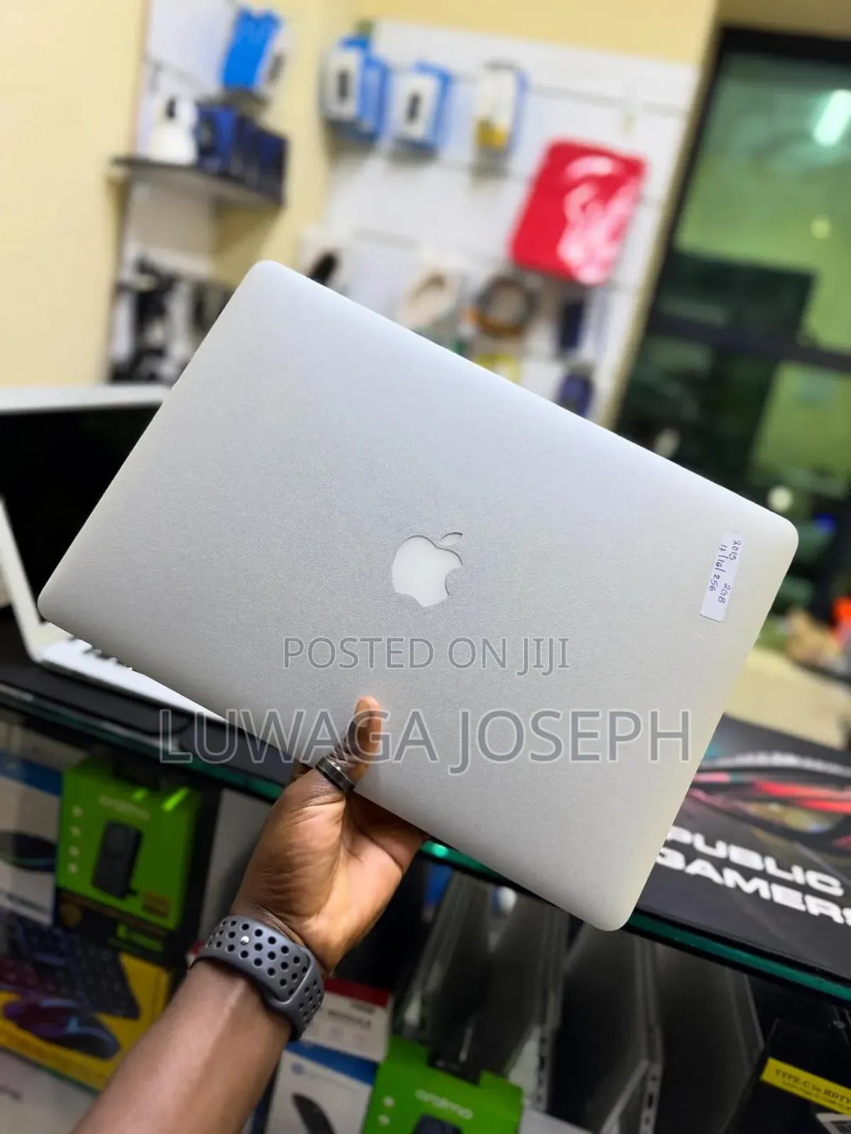 Laptop Apple MacBook Pro 2015 16GB Intel Core i7 SSD 256GB