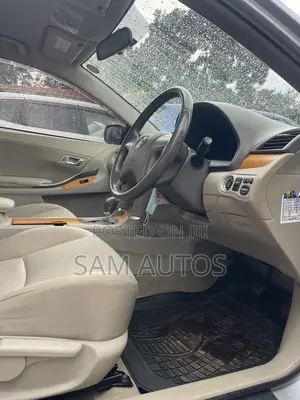 Toyota Premio 2009 Silver