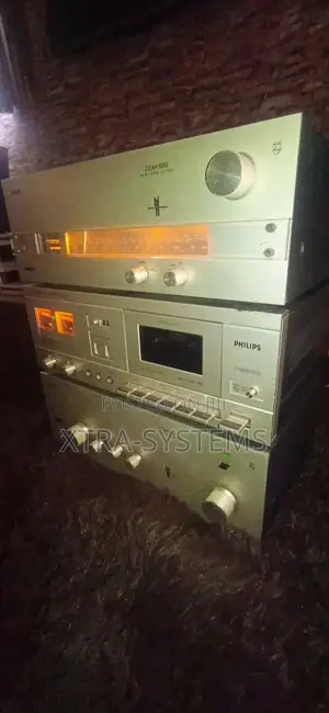 Vintage Philips Hi-Fi Stereo System With Amplifier Cassette Deck.