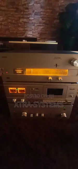 Vintage Philips Hi-Fi Stereo System With Amplifier Cassette Deck.