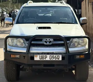 Toyota Fortuner 3.0 D AWD 2014 Silver