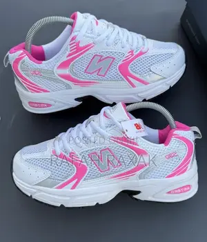 Classic Ladies Hot Pink New Balance 530 Sneakers