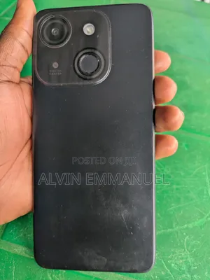 Itel A06 64 GB Black