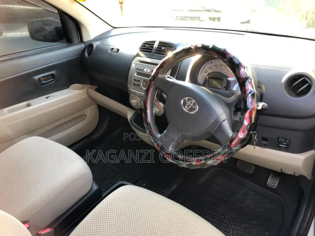 Toyota Passo 2006 White