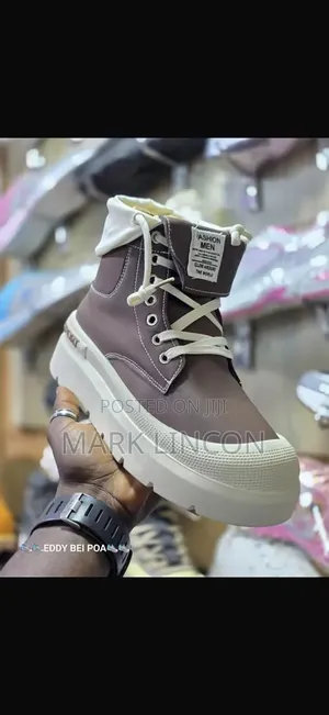 Classic Men High-Top Boots