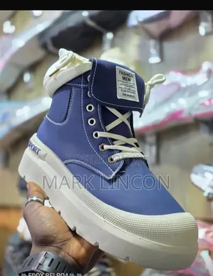 Classic Men High-Top Boots