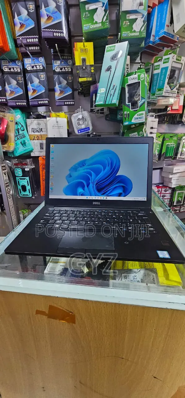 Laptop Dell Latitude 7280 8GB Intel Core i7 SSD 256GB