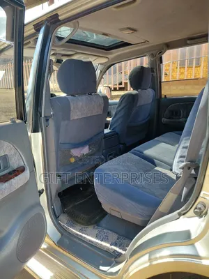 Toyota Land Cruiser Prado 1999 Silver