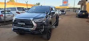 Toyota Hilux 2020 Black