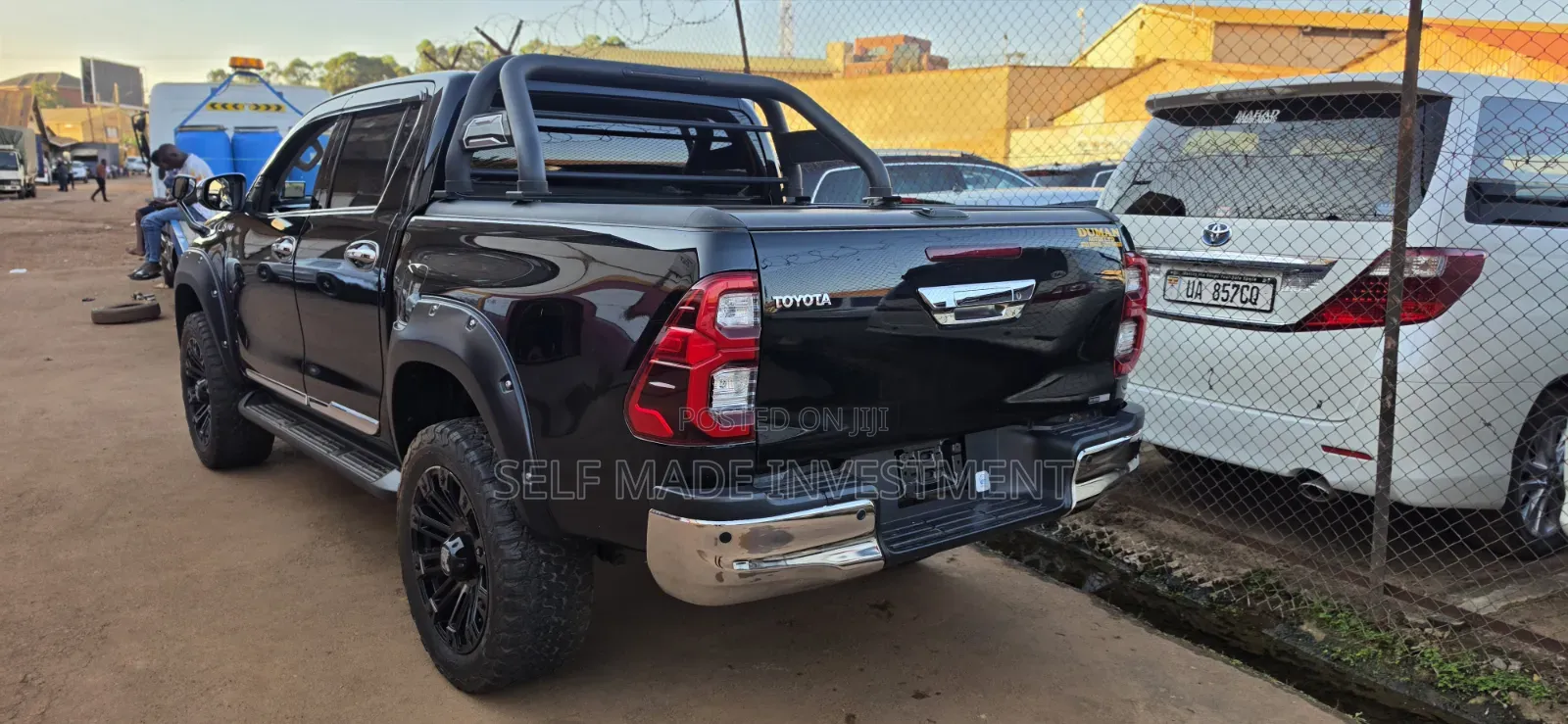 Toyota Hilux 2020 Black