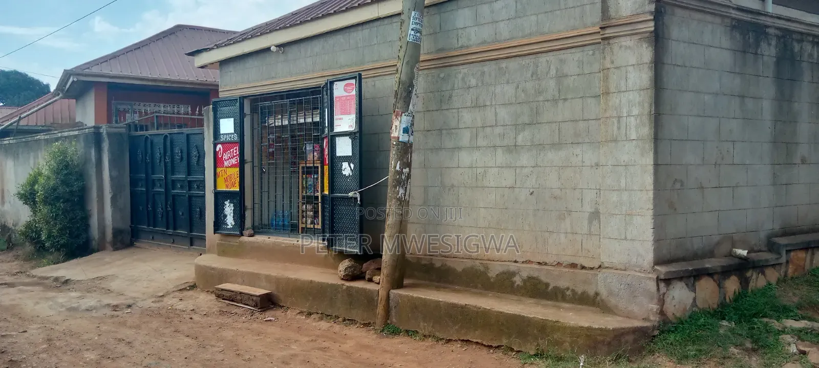10bdrm House in Nabweru for sale