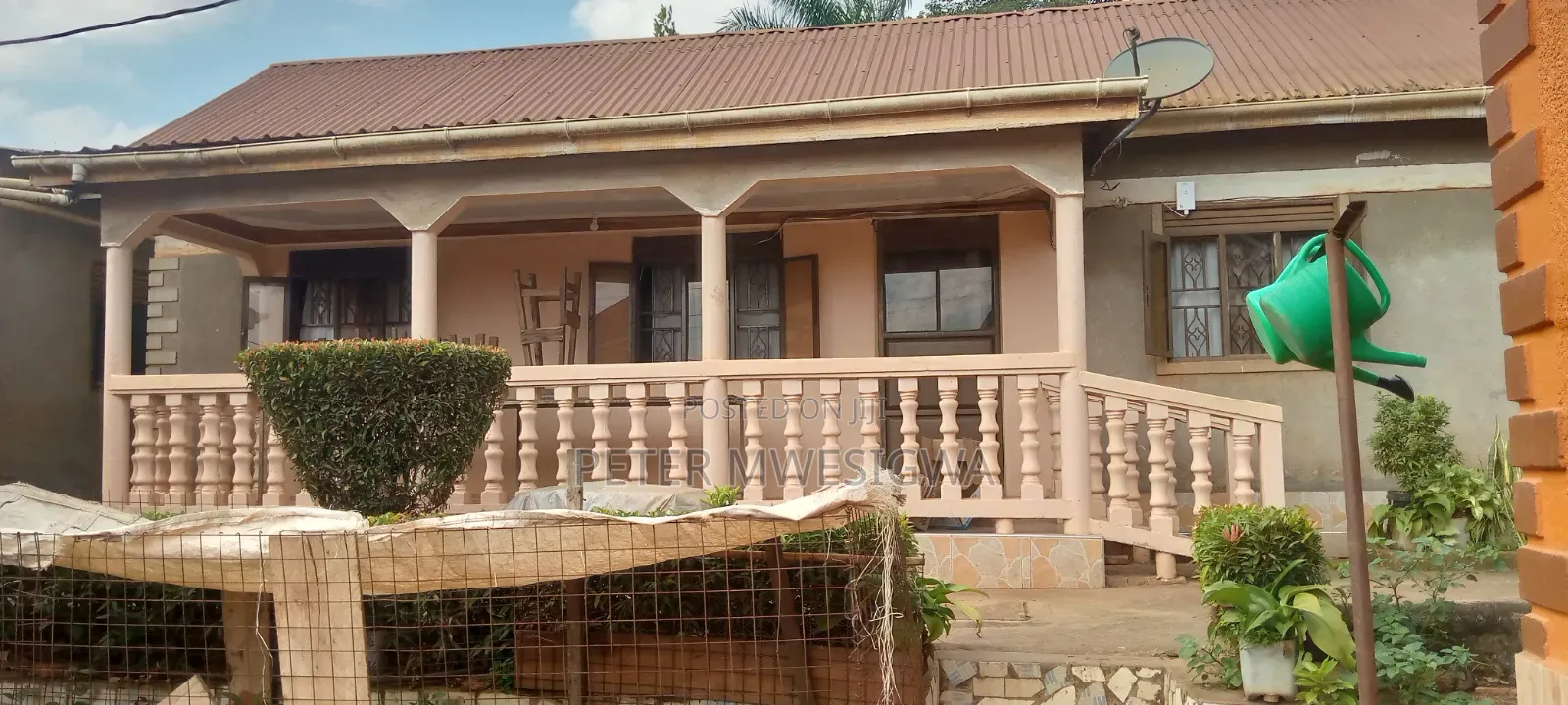 10bdrm House in Nabweru for sale