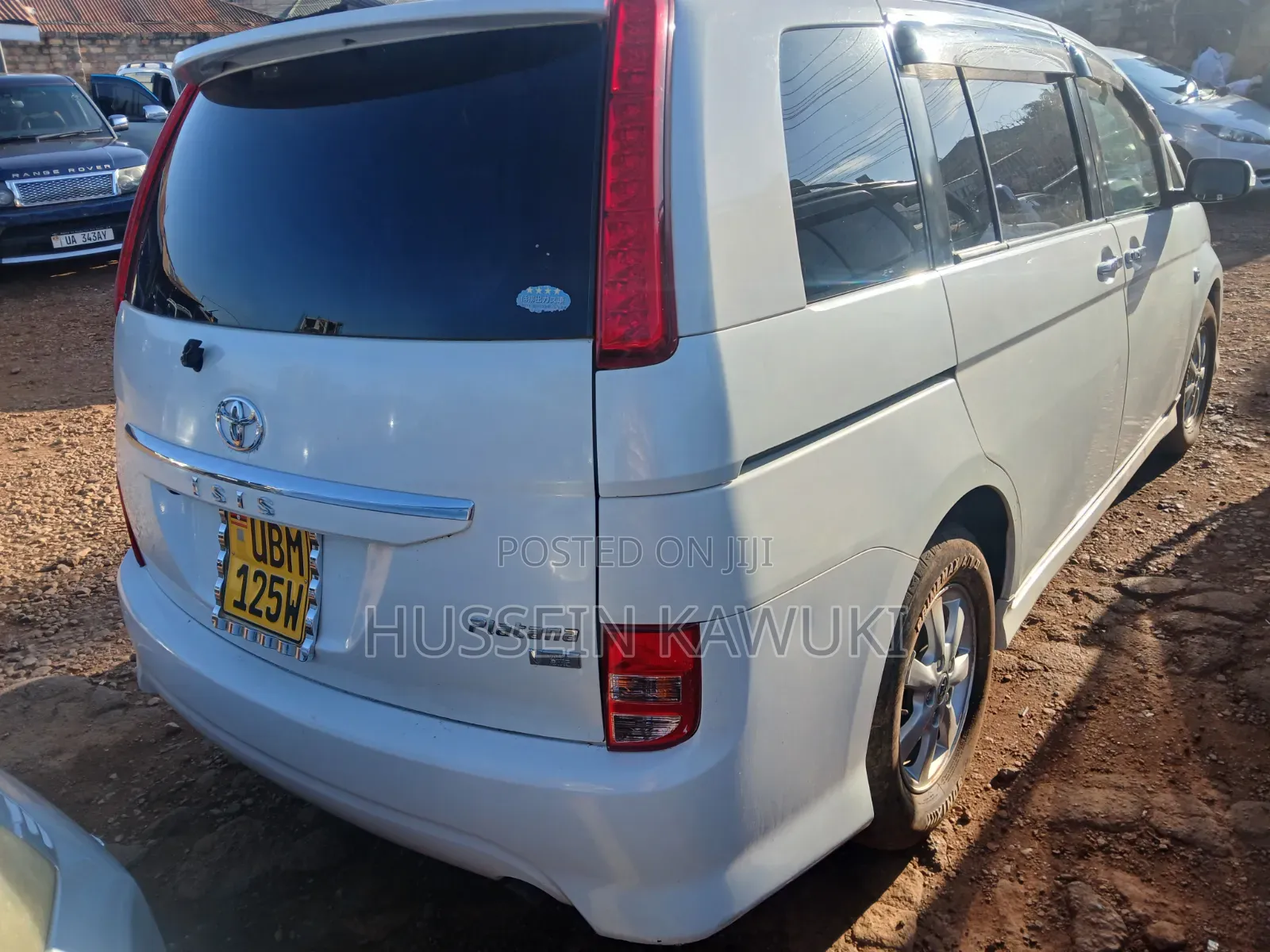 Toyota ISIS 2008 White