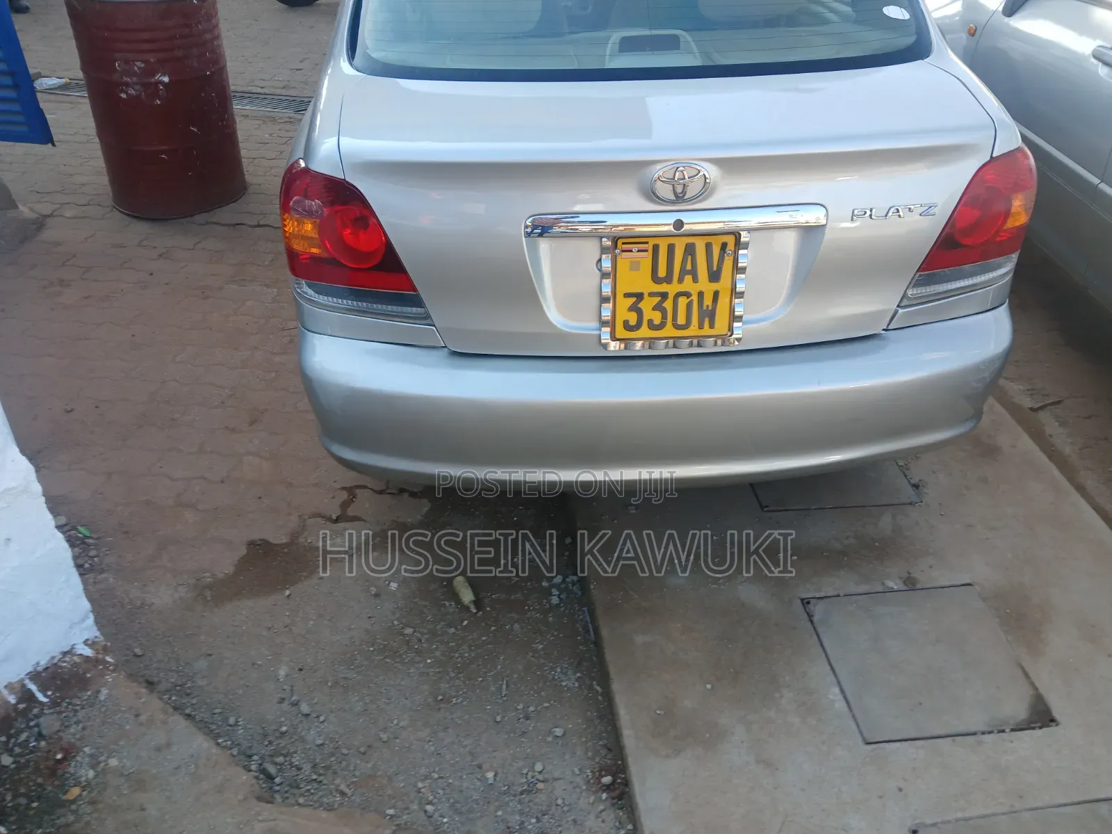 Toyota Platz 2002 Silver