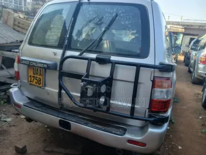 Toyota Land Cruiser Prado 2005 Silver