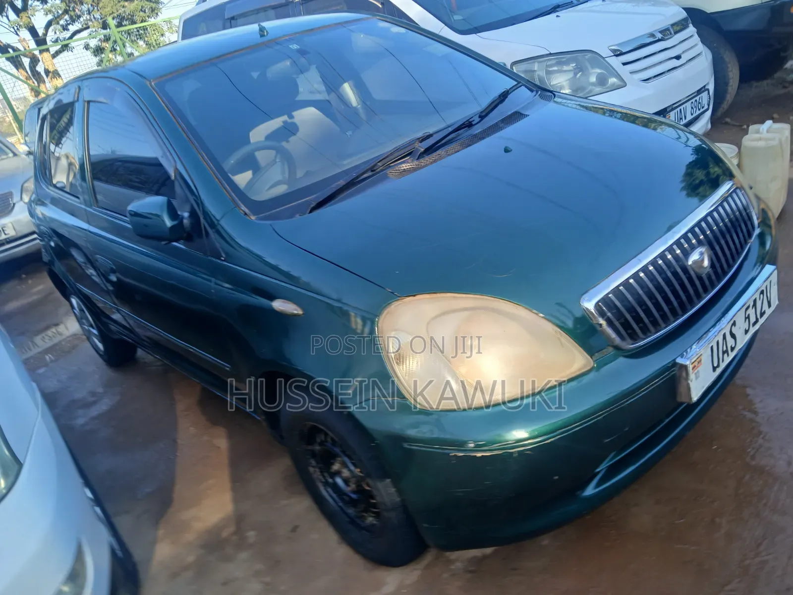 Toyota Vitz 2002 Green