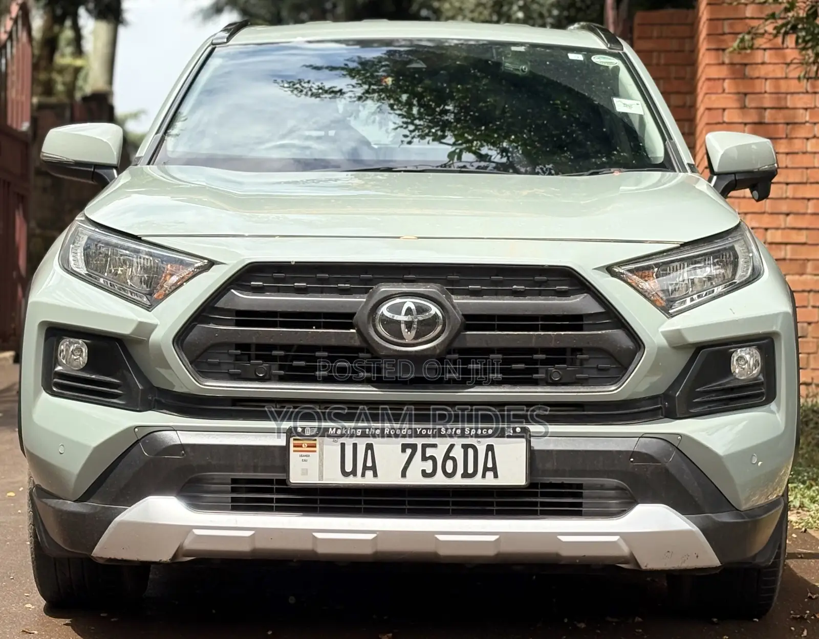 Toyota RAV4 Adventure AWD 2020 Green