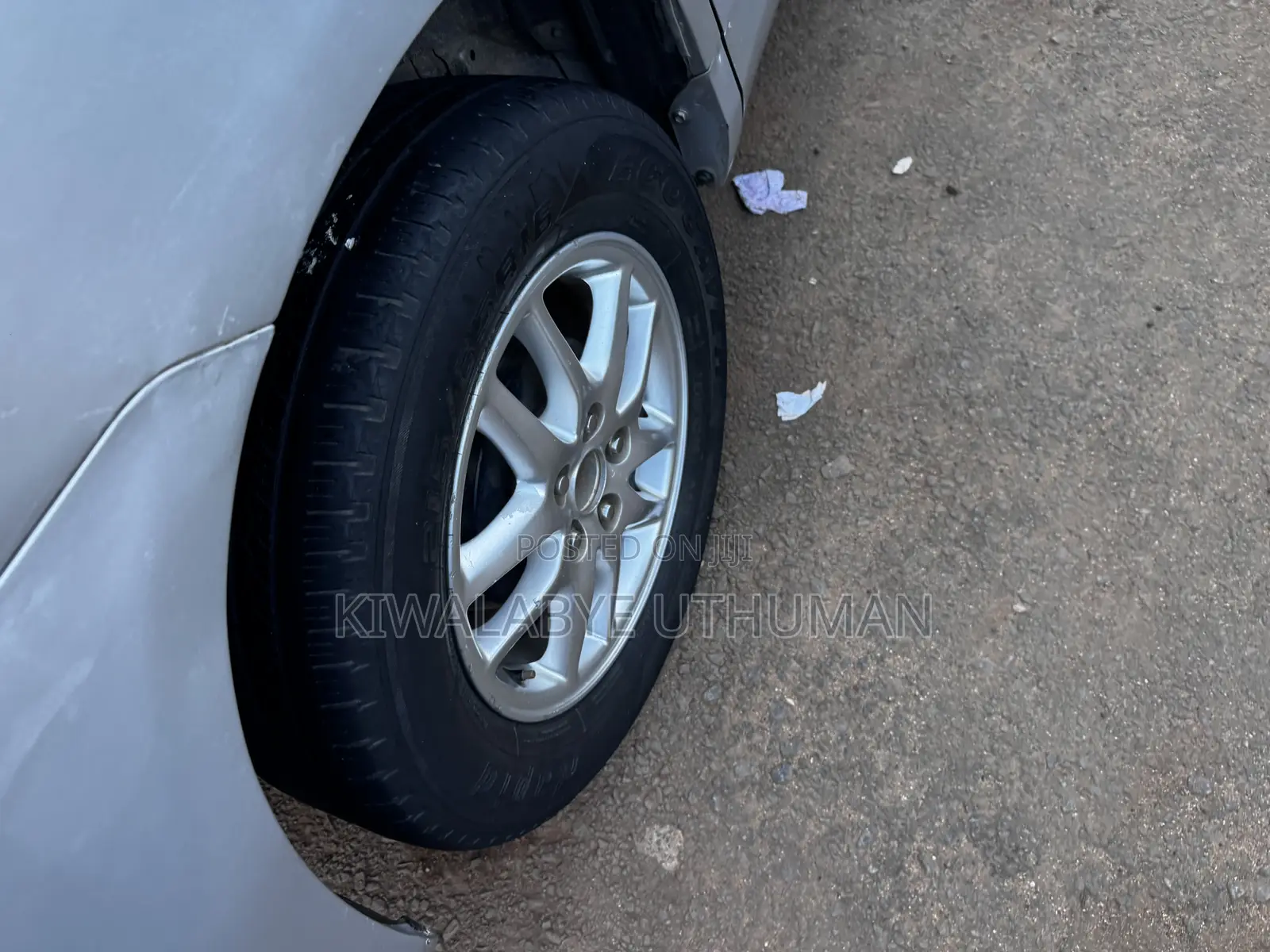 Toyota Noah 2010 Silver
