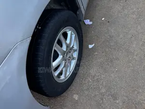Toyota Noah 2010 Silver
