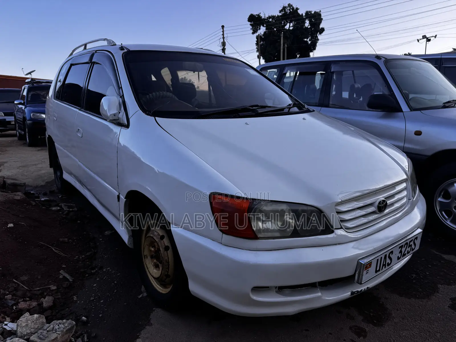 Toyota Ipsum 1999 White