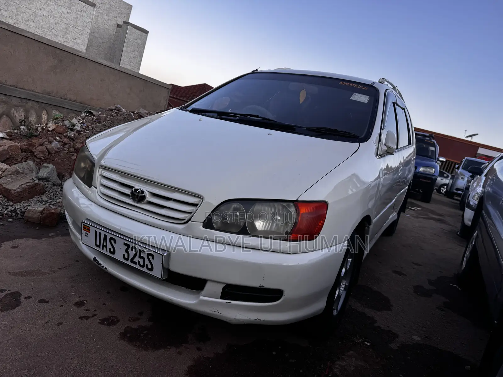 Toyota Ipsum 1999 White