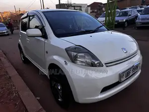 Toyota Passo 2008 White