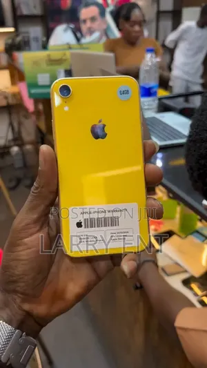 Apple iPhone XR 128 GB Yellow
