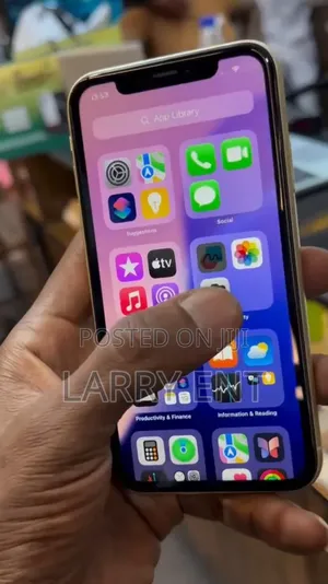Apple iPhone XR 128 GB Yellow