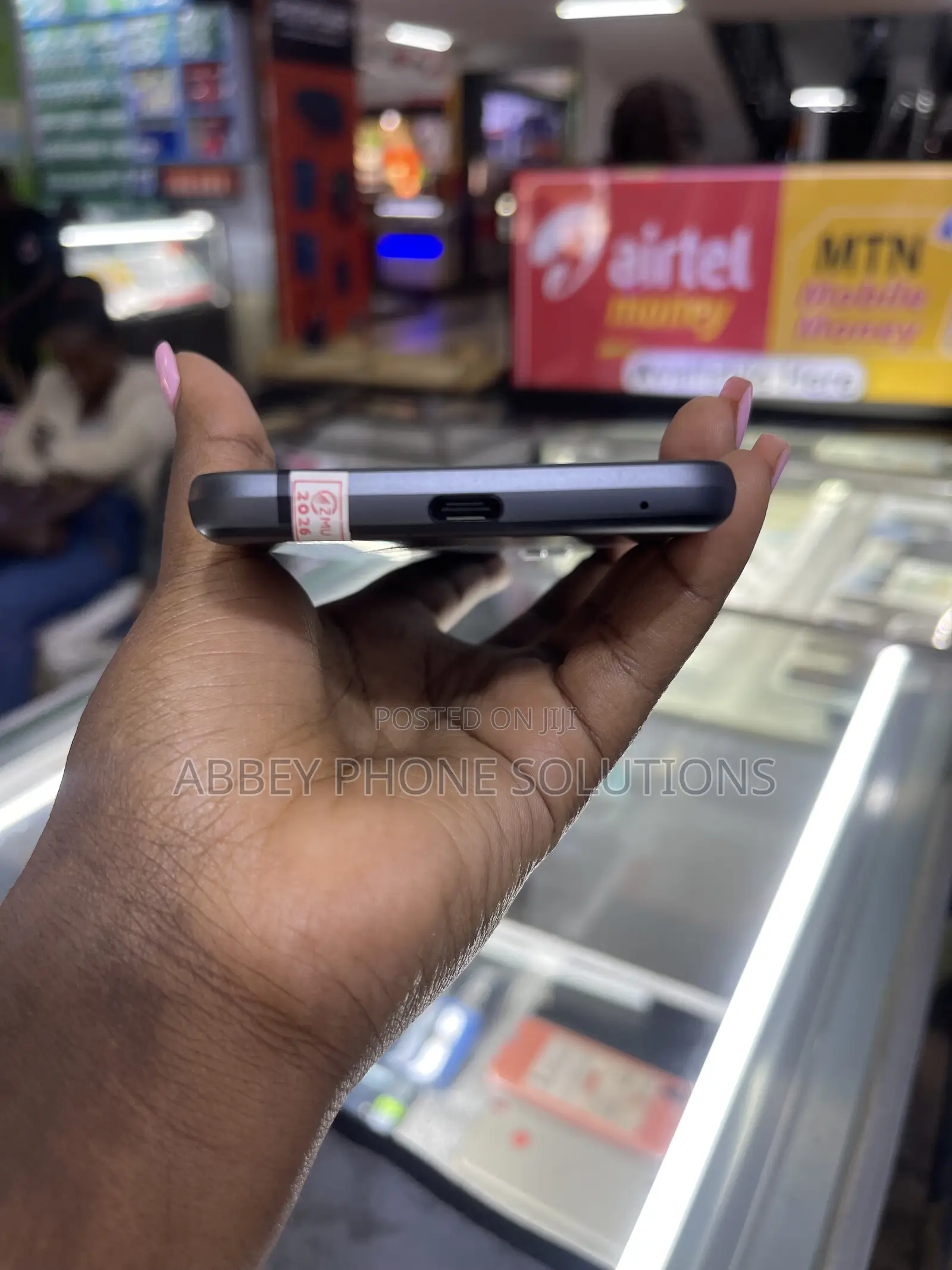 Sharp Aquos Sense 3 SHV45 64 GB Black