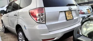 Subaru Forester 2009 White