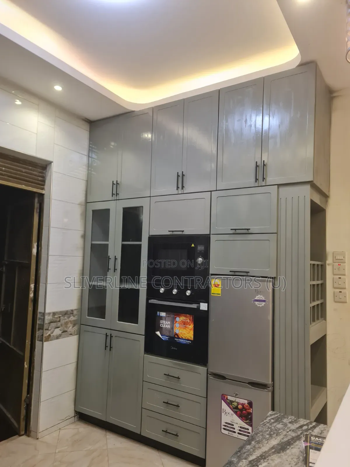 Modern Kitchen Cabinets