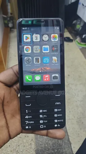 New Mobile Phone 16 GB Black