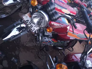 Bajaj Boxer 100 2021 Red