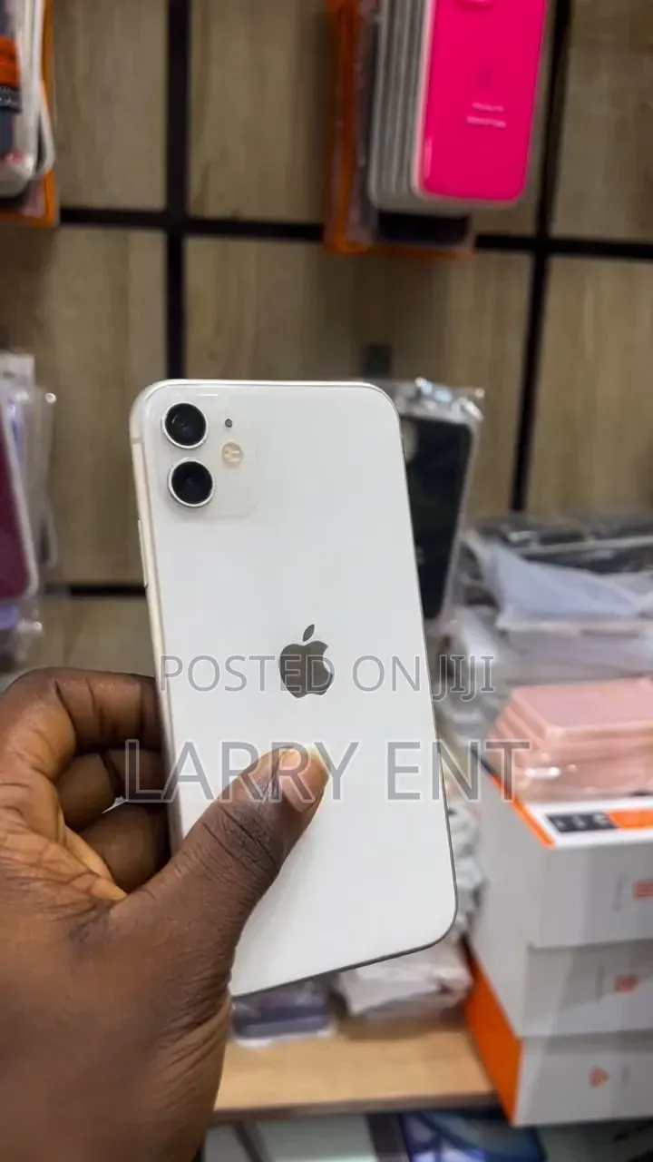 Apple iPhone 11 64 GB White